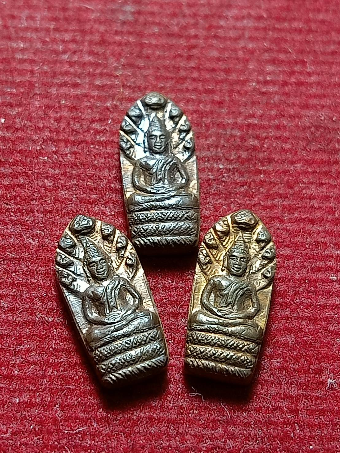 ชุดเหรียญนาคปรก หลวงพ่อคูณ วัดบ้านไร่ จ.นครราชสีมา ปี 2536 (SKU-12072)
