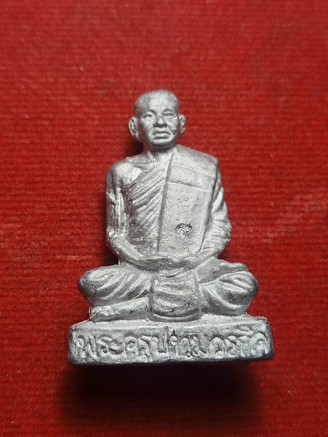 รูปหล่อพระครูปทุมวรกิจ (หลวงพ่อชำนาญ อุตตมปญโญ) วัดบางกุฎีทอง จ.ปทุมธานี (SKU-09271)