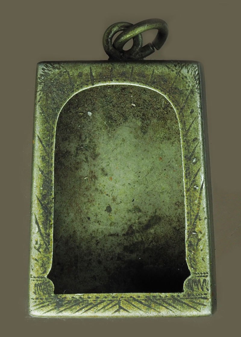 *40356 ตลับแป๊ะตังส์เก่า เหมาะสำหรับใส่พระหลวงพ่อปาน วัดบางนมโค เพื่อเพิ่มความเก่า 17