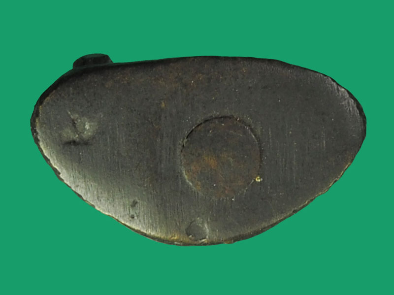 *33551พระกริ่ง วัดคลองชะโด สุพรรณบุรี เนื้อรมดำ 7