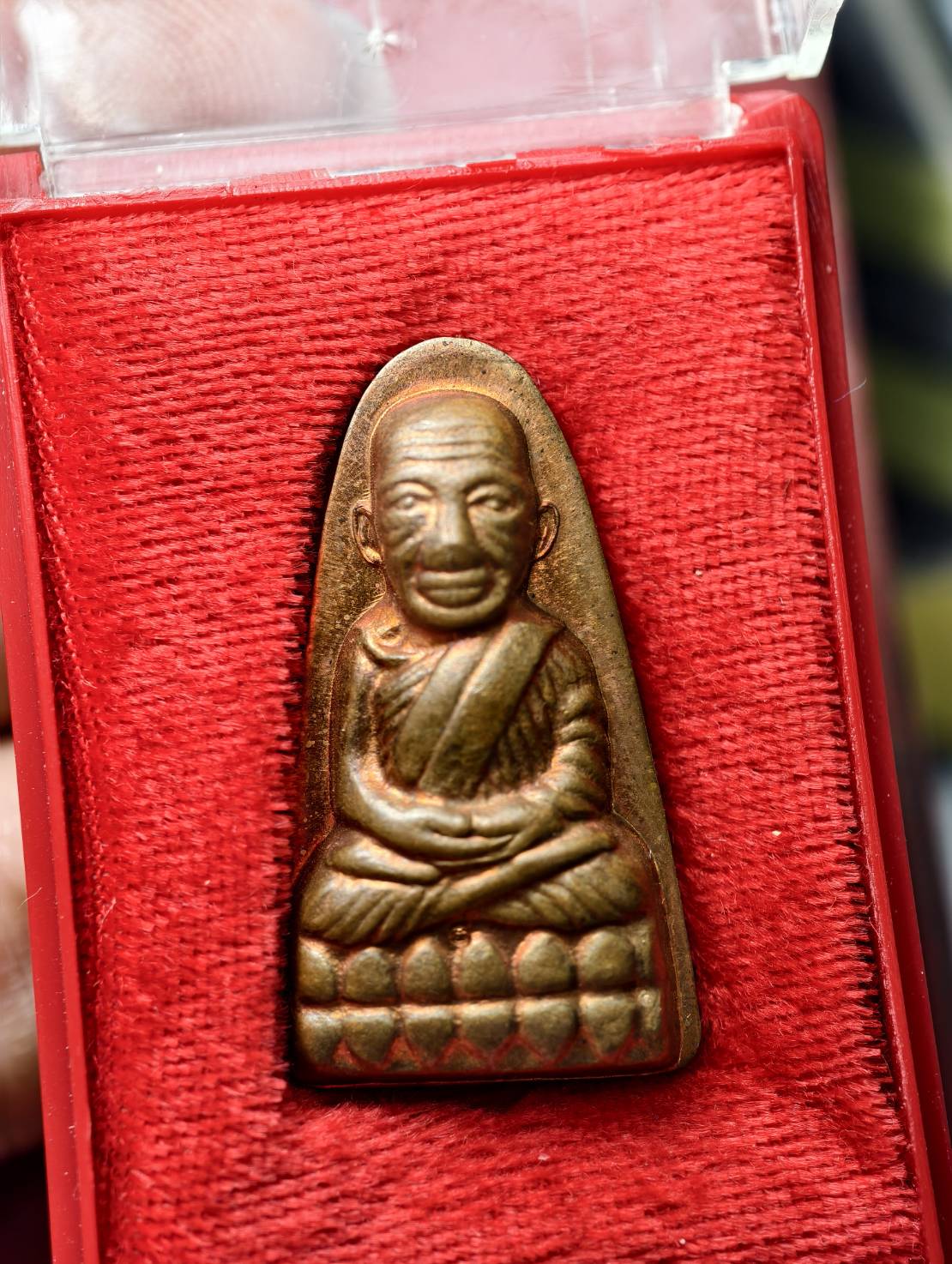 เหรียญหลวงปู่ทวด หลังตัวหนังสือ รุ่นมหาบารมี วัดบวรนิเวศวิหาร และวัดช้างไห้ พร้อมกล่อง (SKU-13718)