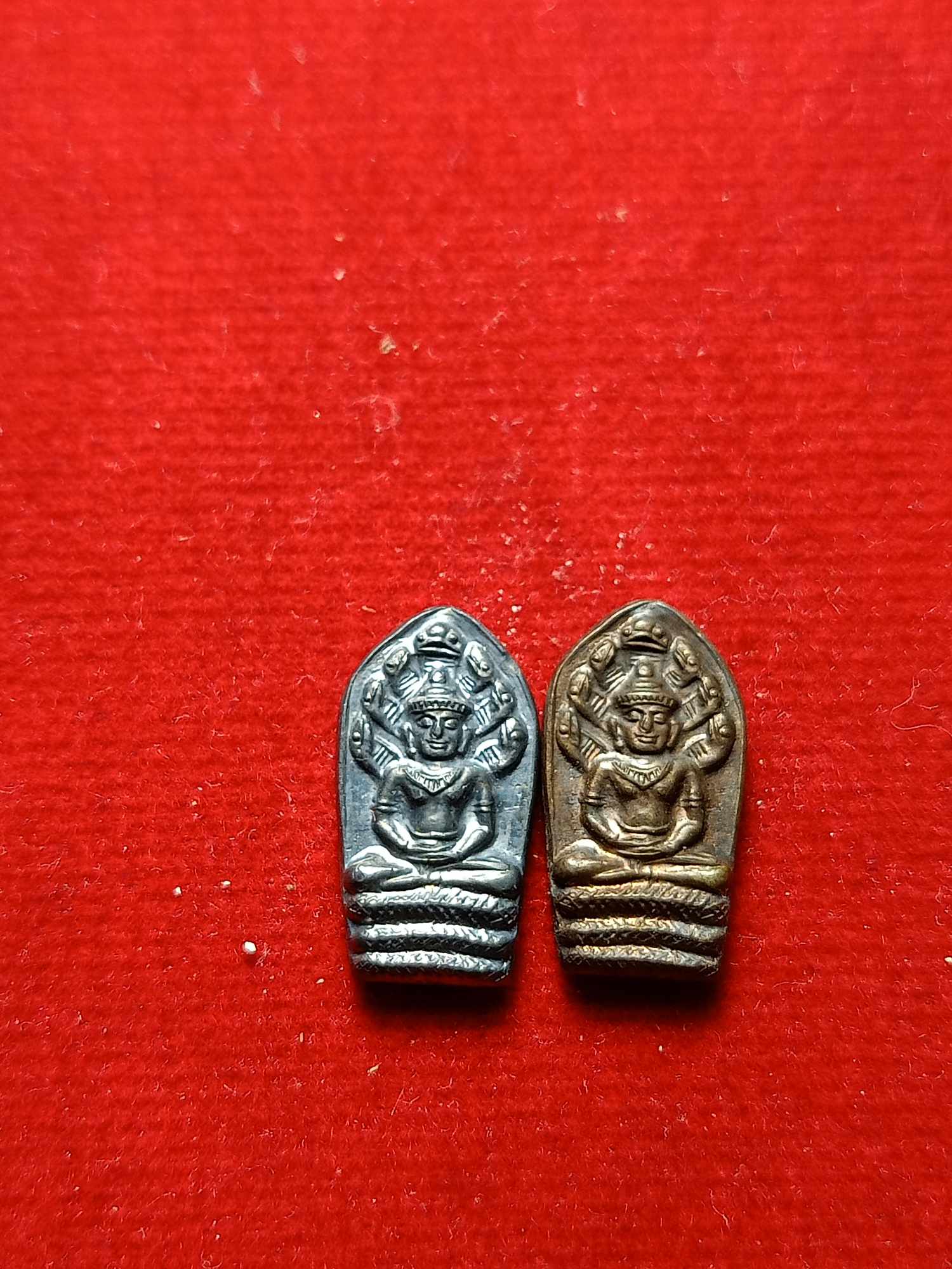 ชุดพระปรกมะชามมหาเศรษฐี เนื้อเงิน+นวะ วัดพนัญเชิงวรวิหาร จ.อยุธยา พร้อมกล่อง ปี 2538 (SKU-04792)