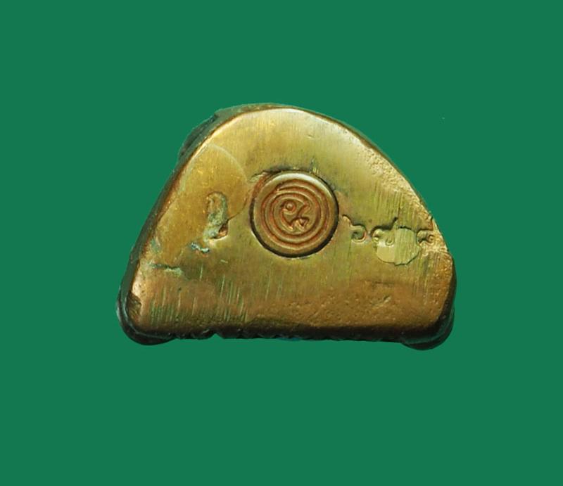 *31300 พระหล่อโบราณ หลวงตาบุญหนา วัดป่าโสตถิผล สกลนคร หมายเลขประจำองค์พระ 678 กล่องเดิม 744