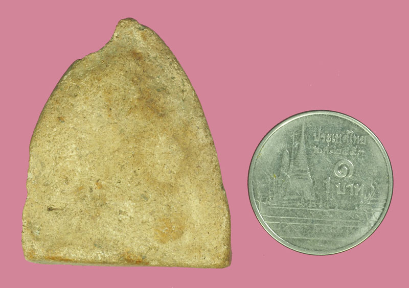 *38721 พระหลวงพ่อโต พิมพ์กลาง เก่าพอมีอายุ ไม่ทราบที่และปีสร้าง เนื้อดิน 9.1