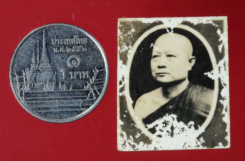 *29906 รูปถ่ายสมเด็จพระพุทธโฆษาจารย์ วัดเขาบางทราย ชลบุรี หลังยันต์แดง ยุคเจ้าคุณนรรัตน์ วัดเทพศิรินทร์ 4