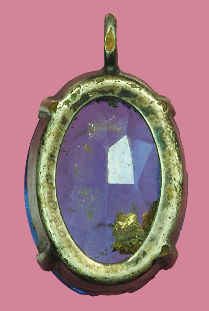 *37793 พลอยสีฟ้า เครื่องประดับ เลี่ยมจับขอบเงินโบราณ หลายสิบปี 16