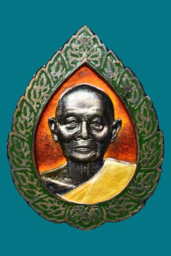 เหรียญหลวงพ่อแพ เนื้อเงินลงยา ปี 2536 วัดพิกุลทอง จ.สิงห์บุรี พร้อมกล่อง (SKU-02920)