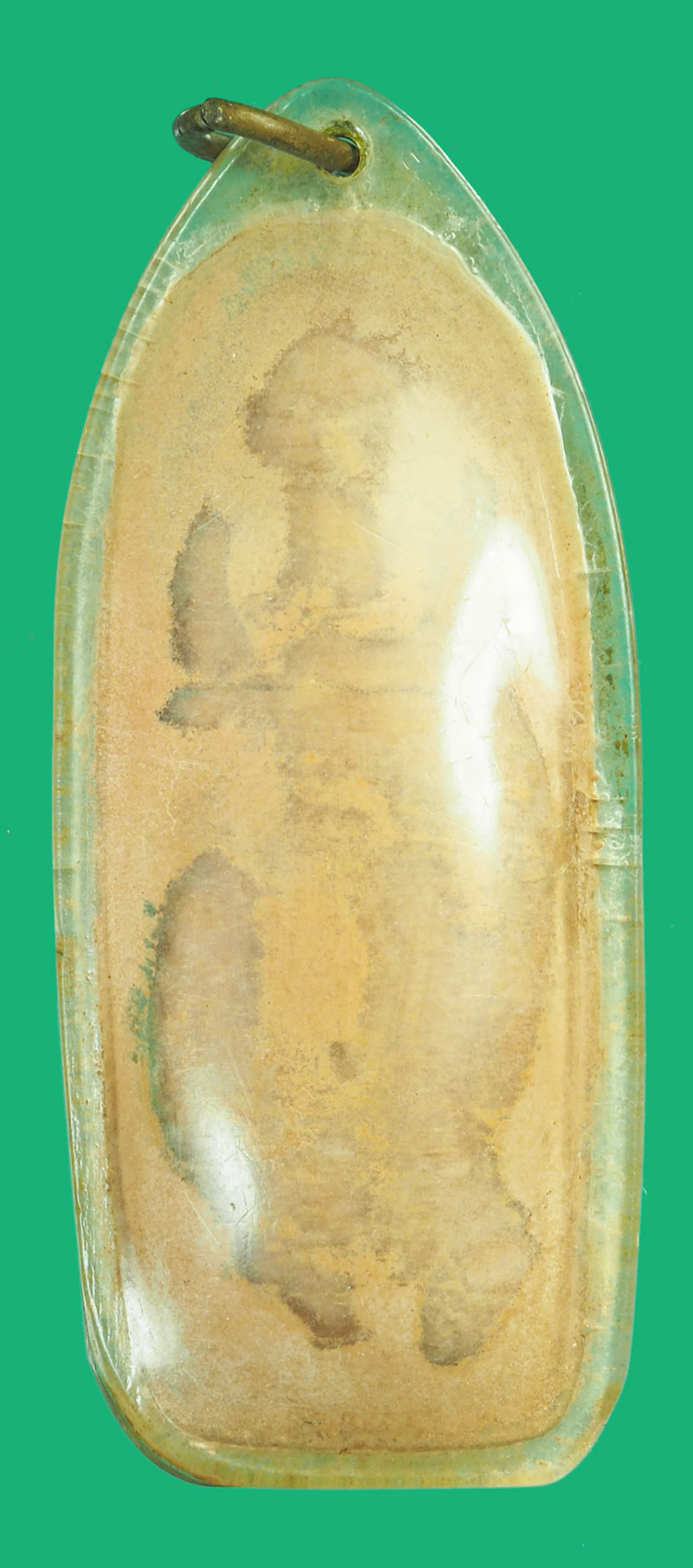 *35717 พระลีลา เนื้อดิน ไม่ทราบที่ เเต่เลี่ยมพลาสติกเก่า น่าจะหักระหว่างกลางองค์พระ 3