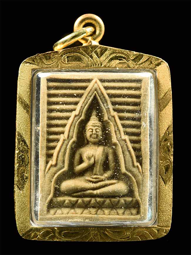 พระผงวัดปากน้ำรุ่น 6 วัดปากน้ำ กทม. เลี่ยมเดิมจากวัด พร้อมกล่อง องค์ละ 300 มี 10 องค์ (SKU-04794)