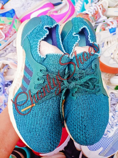 second hand shoes