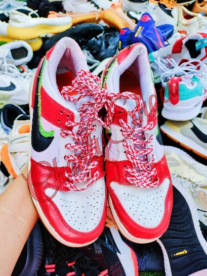 second hand sneakers