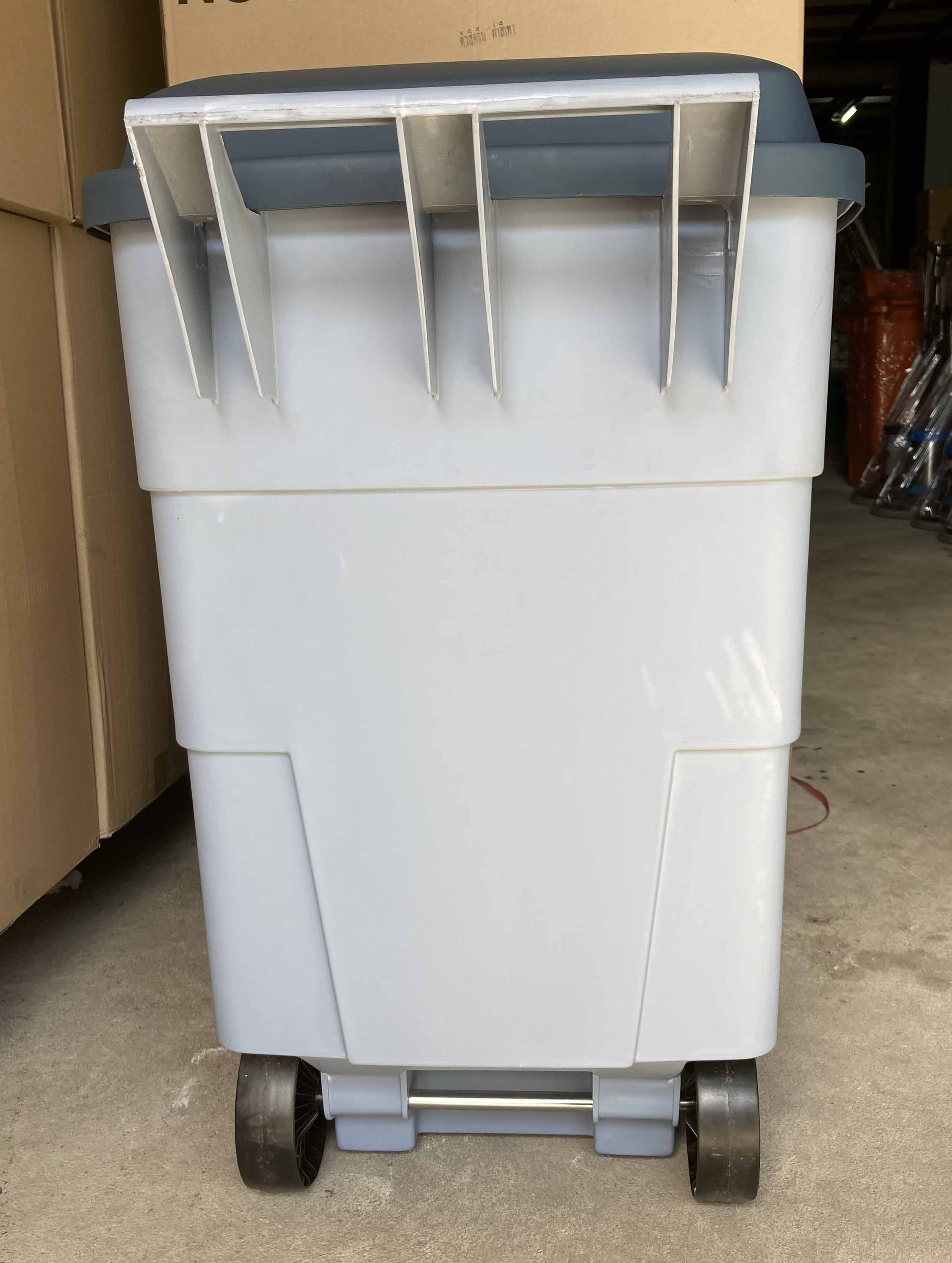 ถังขยะมีล้อเข็น 120 ลิตร มีฝาเปิด(ทรงเตี้ย)