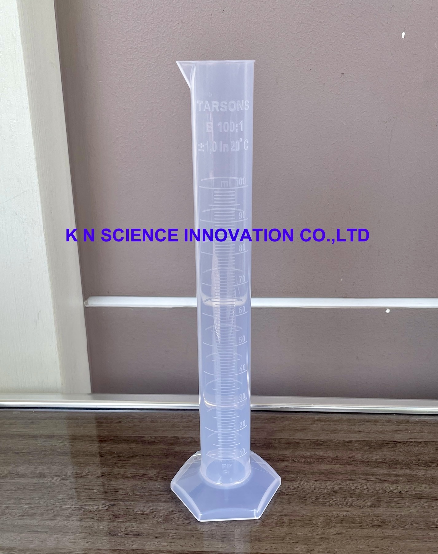 Measuring Cylinder ,Tarsons กระบอกตวงพลาสติกฐานหกเหลี่ยม เนื้อ PP T3450