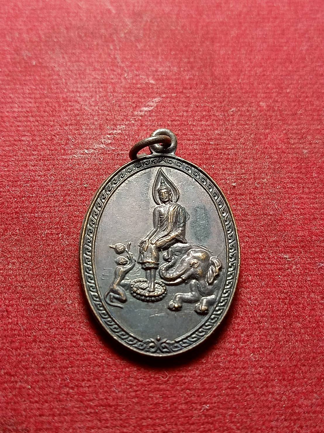 เหรียญพระปลัดแป๋ว วัดดาวเรือง จ.สิงห์บุรี ปี 2526 (SKU-05460)