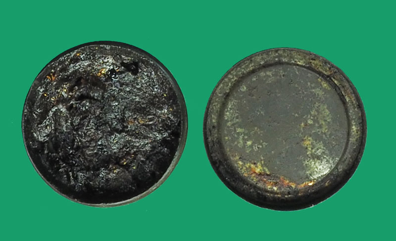 *32802 ตลับสีผึ้งมีกระจกด้านหน้าหลวงพ่อเดิม วัดหนองโพ นครสวรรค์ 40