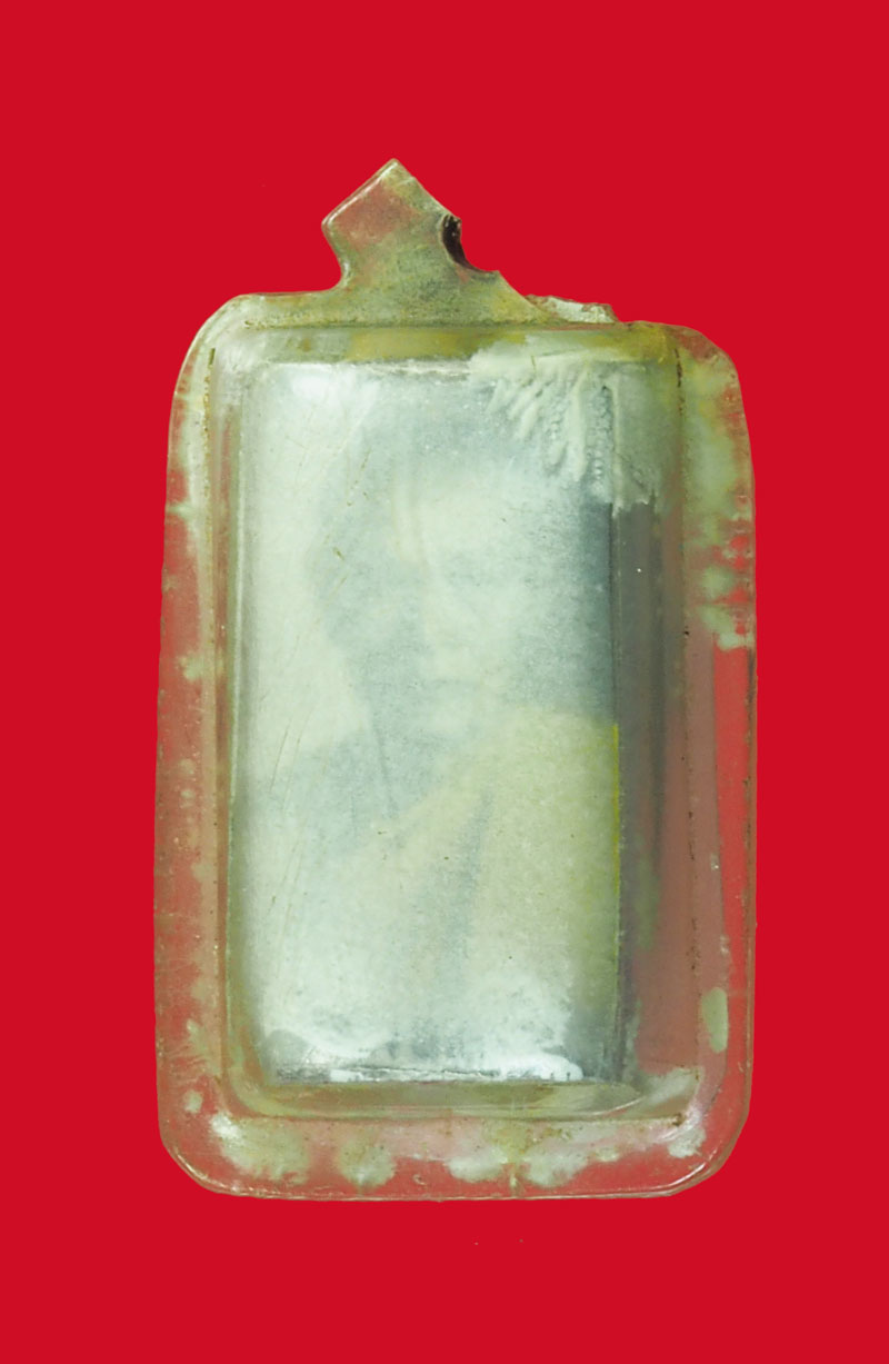 *32305 รูปถ่ายหลังตะกรุด หลวงพ่อกัน วัดเขาแก้ว นครสวรรค์ 40