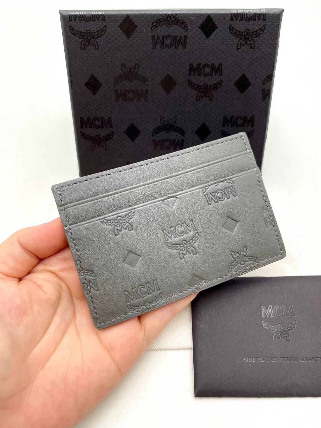 Mcm card holder
