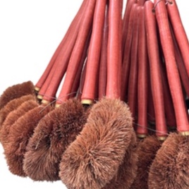 แปรงล้างห้องน้ำขนแดง ด้ามไม้แชลค มัดละ 1 โหล (ราคารวมแวท) ล้างห้องน้ำ แปรงขัดห้องน้ำ {รหัสสินค้า2301304901}