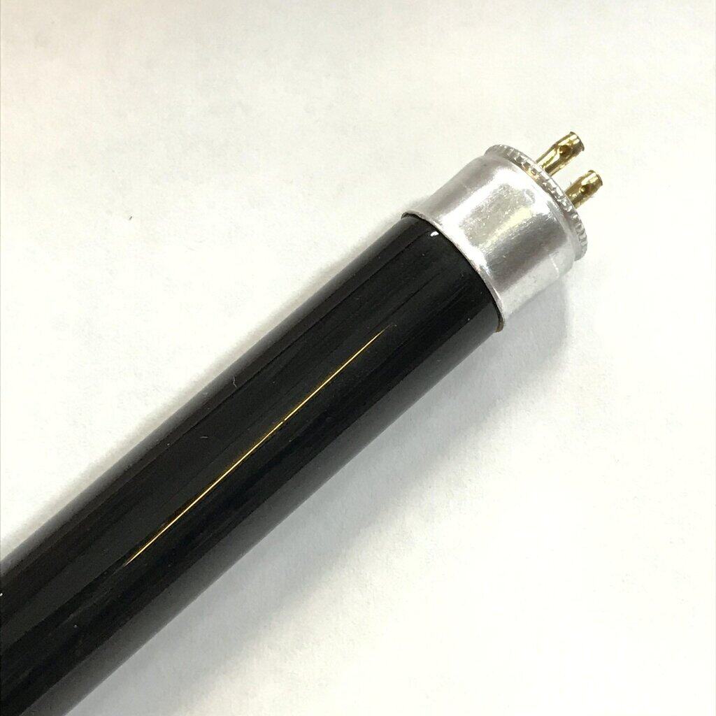 หลอด Black Light T5/6W แพ๊ก 4 หลอด ไฟ แบล็คไลท์ หลอดไฟดักยุงและแมลง ตรวจแบงค์ ธนบัตรปลอม ขั้ว T5 6W ขนาด 21.2cm