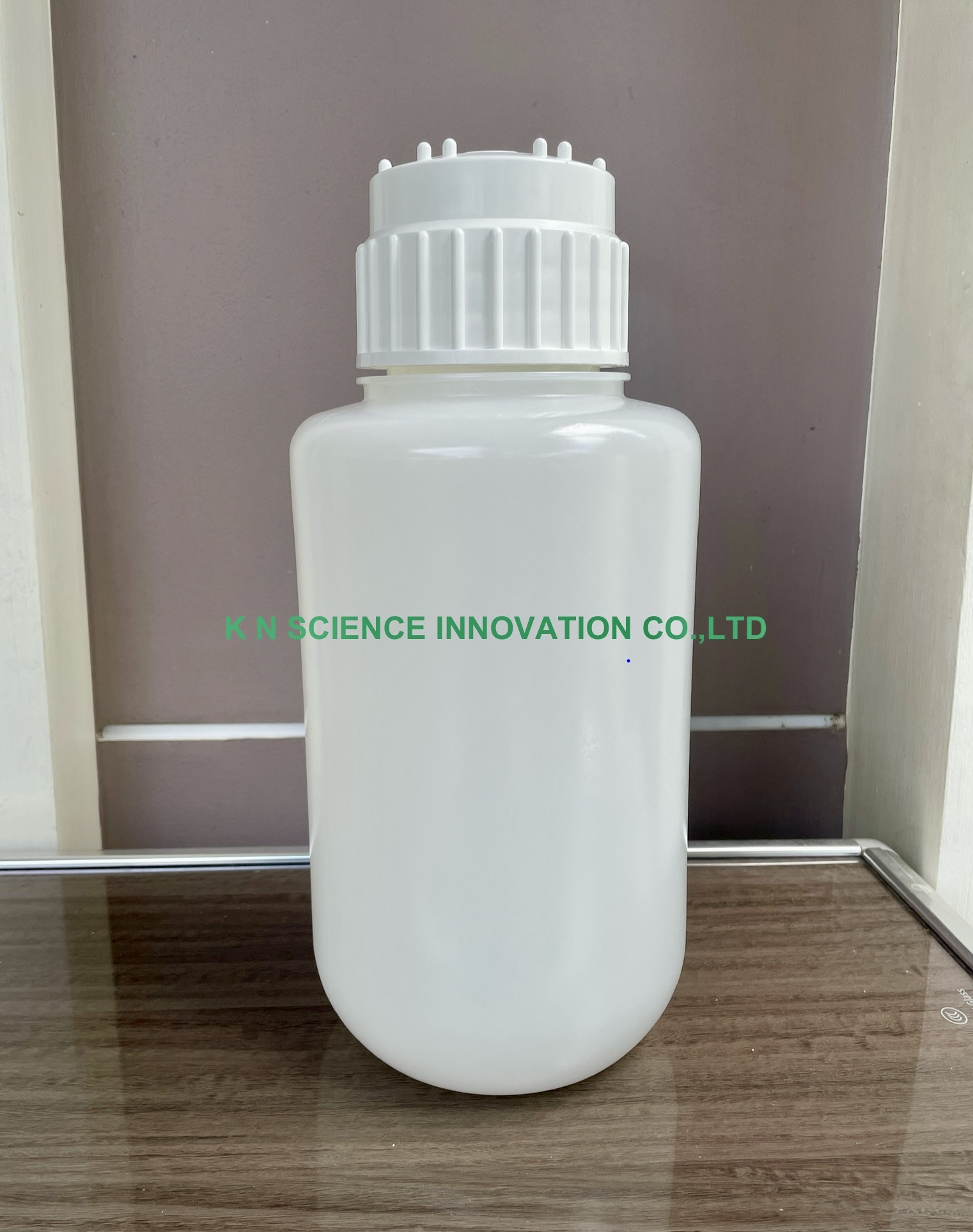 Heavy-Duty Bottle, HDPE ยี่ห้อ Nalgene™ 2125