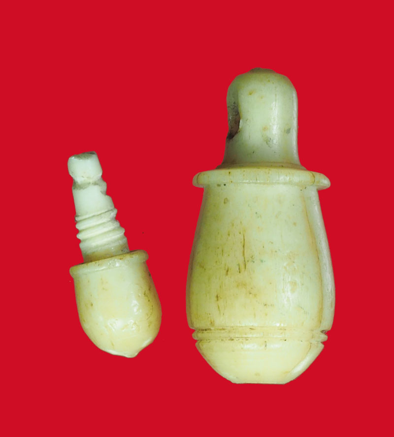 *32109 งาแกะพระสิวลีเข้าถ้ำ หลวงพ่อโอด วัดจันเสน นครสวรรค์ เก่าธรรมชาติ 12(ขายแล้ว)