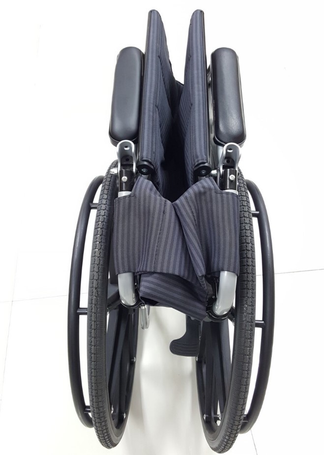 รถเข็นอลูมินัมอัลลอยด์ SM-150.3 F24 Wheelchair