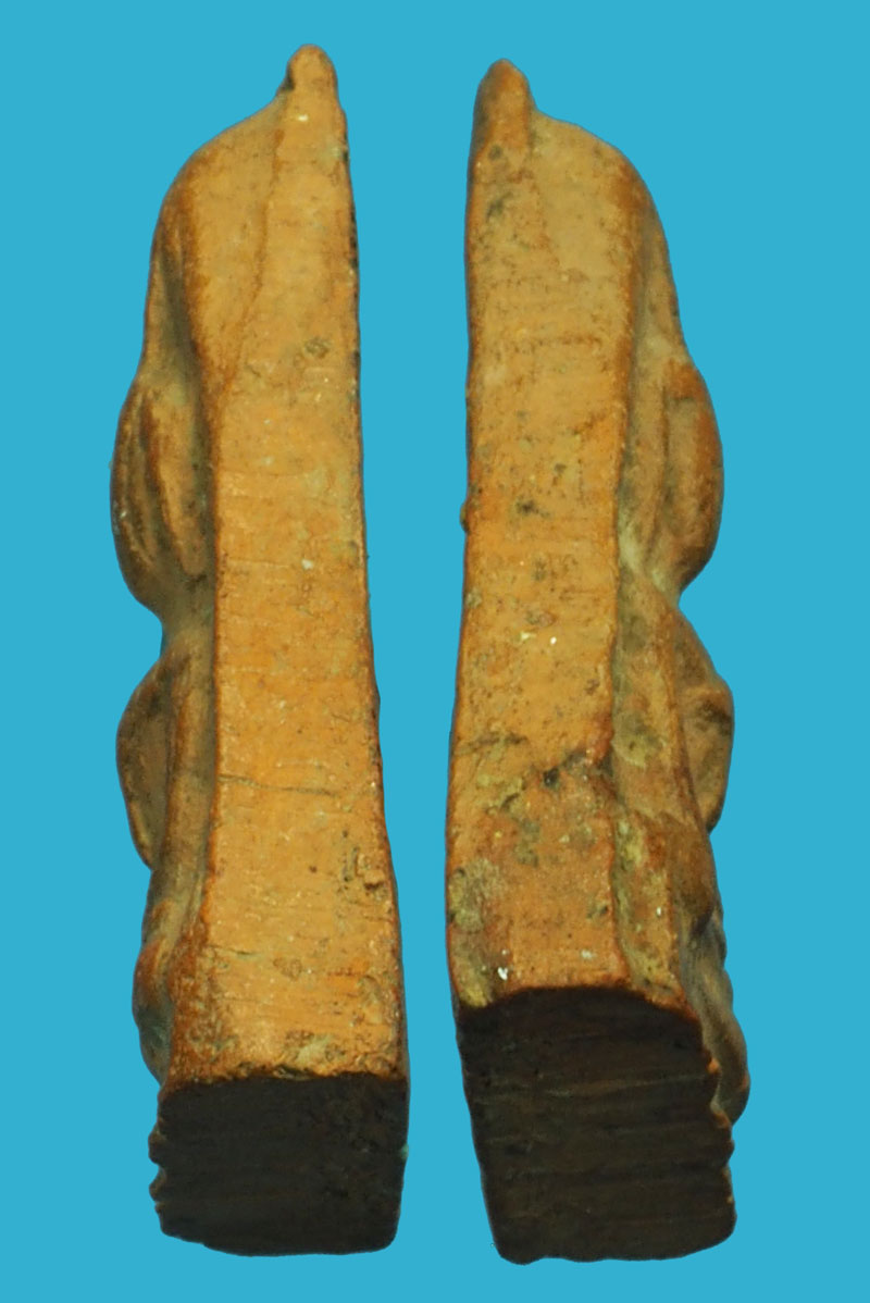 *37565 พระนางพญา เนื้อดินพอมีอายุ ไม่ทราบที่และปีสร้าง 9.1