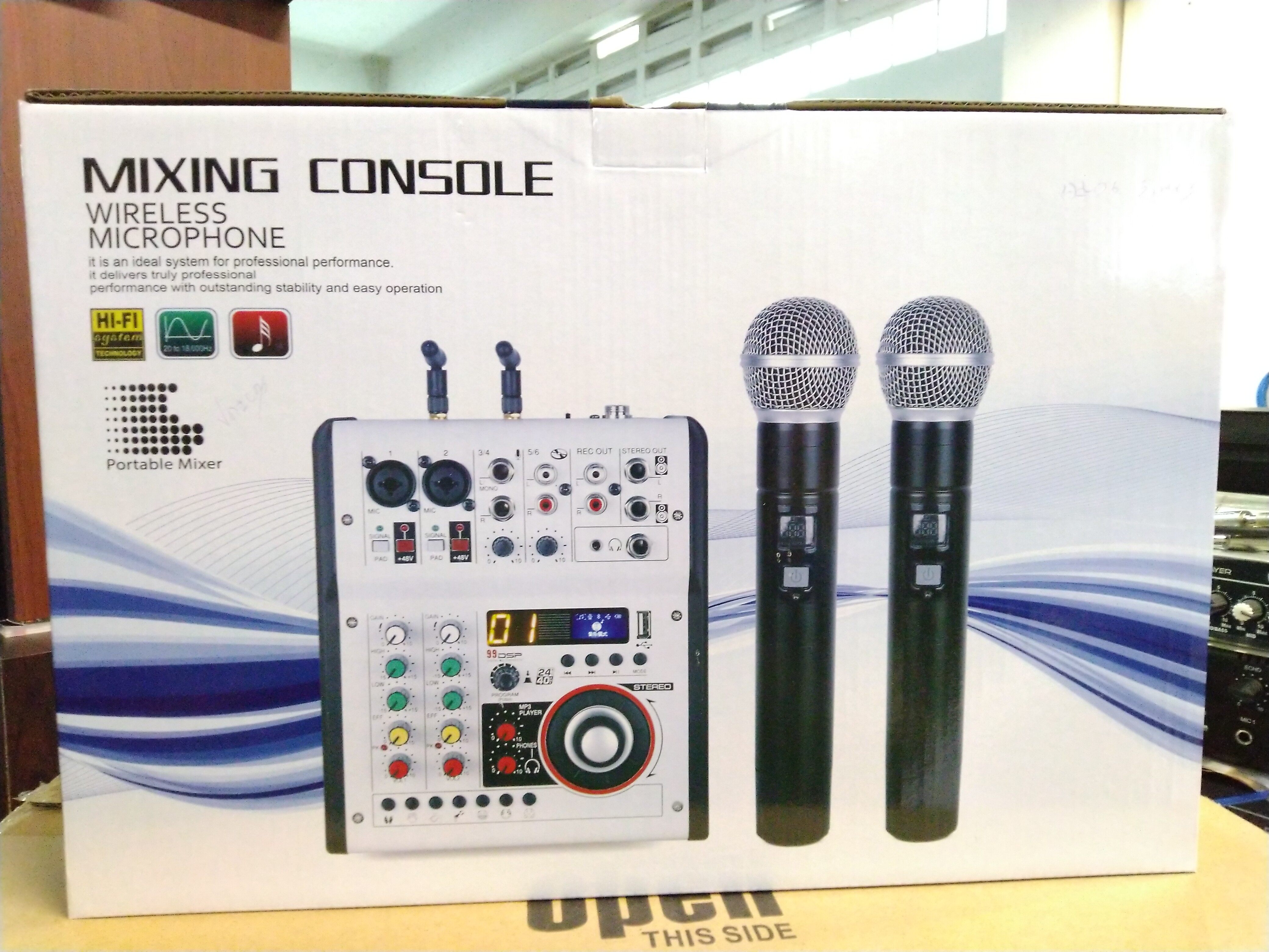 MICRO TECH AG 06 ( MIXER +WIRELESS UHF )