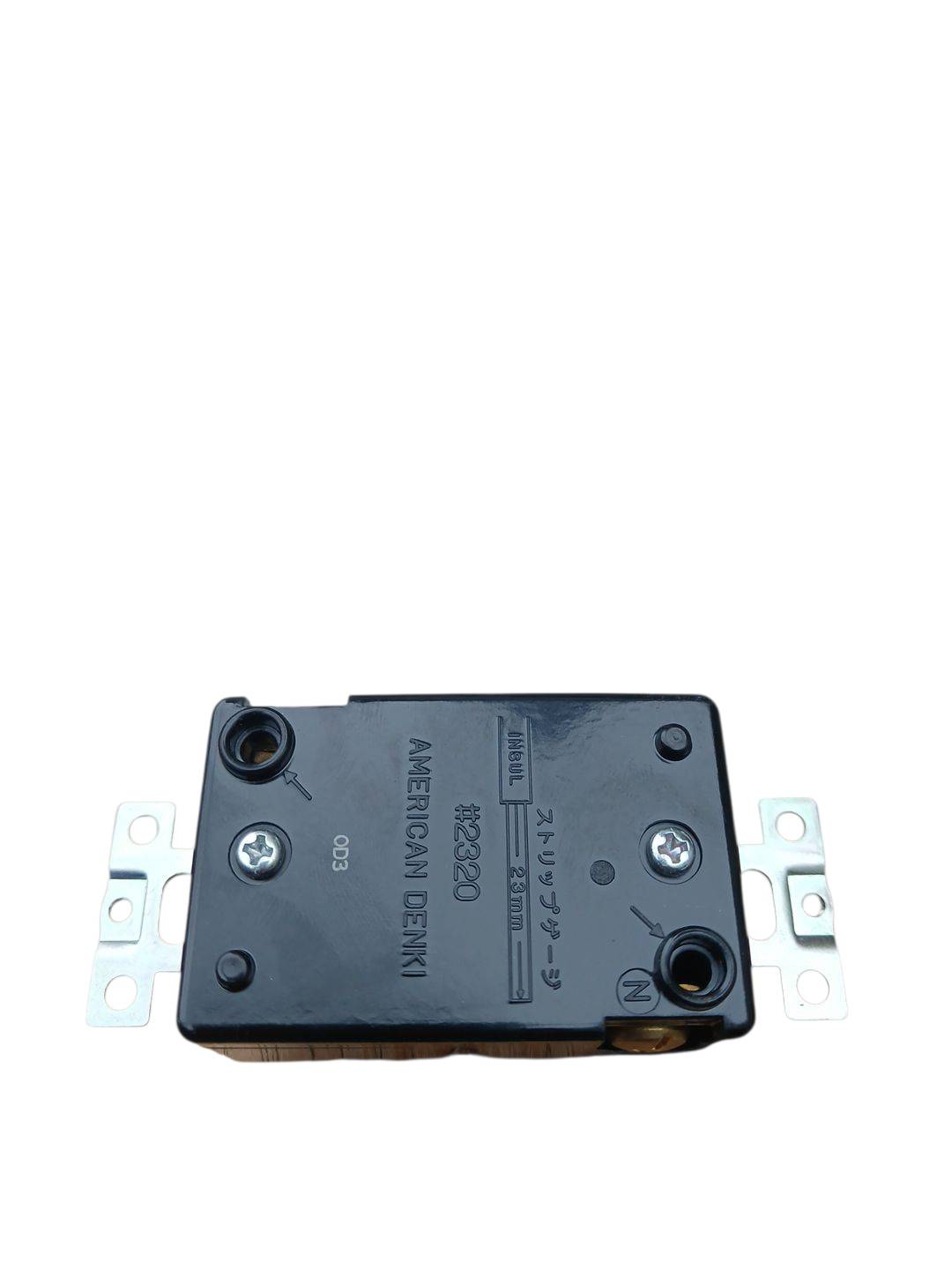 AMERICAN DENKI 2320 ปลั๊กตัวเมียฝังขาล็อก 2P(2P,2W ) 30A 250V