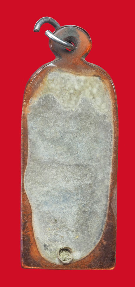 *33108 พระตัดเนื้อชินเขียว เลี่ยมพลาสติกเก่า ๆ