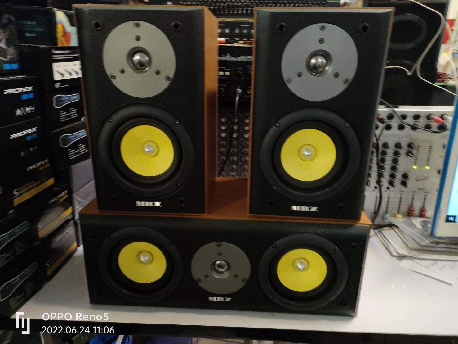 MRZ.-490 CR CENTER + SURROUND