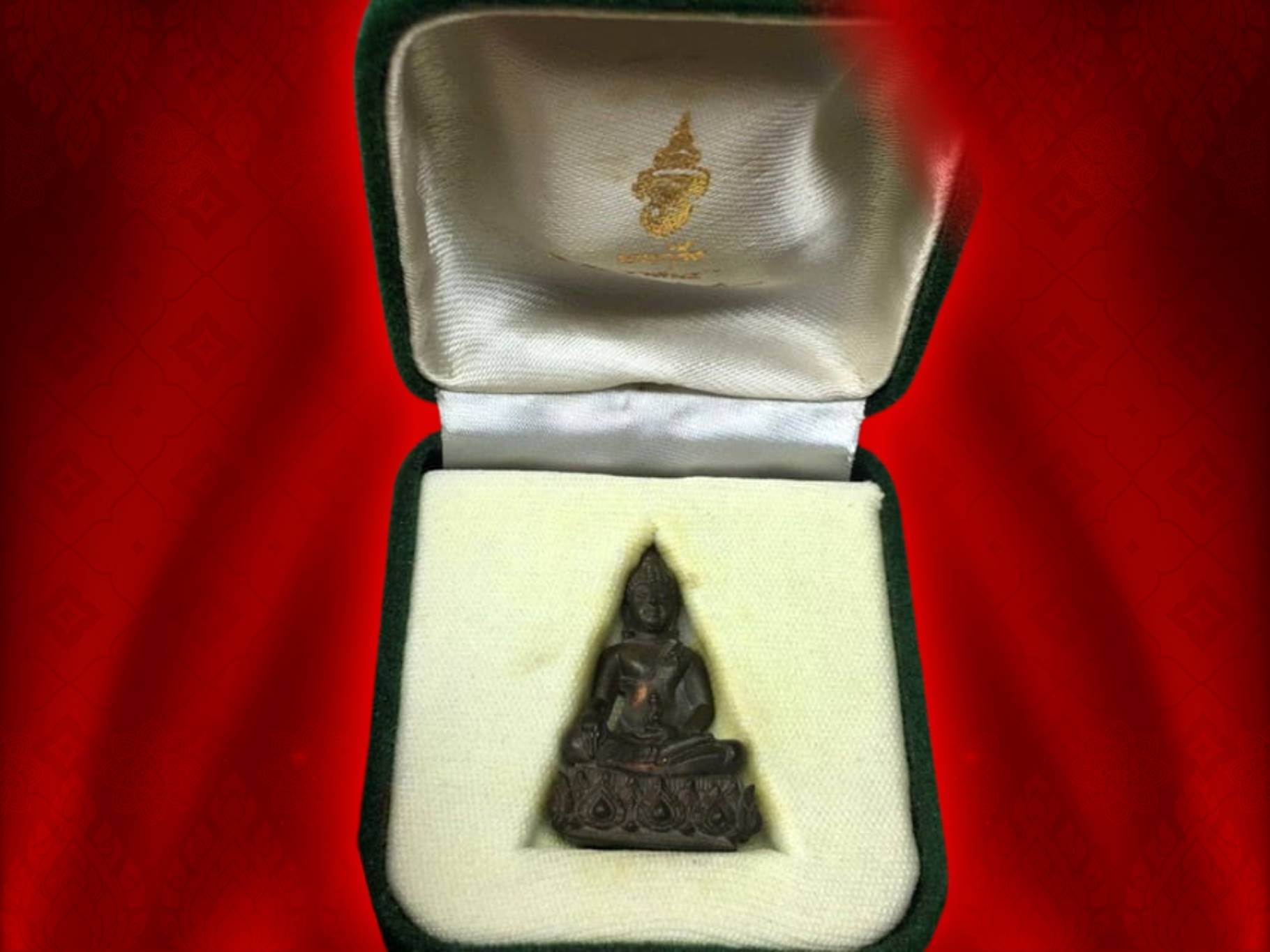พระกริ่งวาสนะ ปี 2521 ฉลองพระชนมายุครบ 80 พรรษา สมเด็จพระอริยวงศาคตญาณ สมเด็จพระสังฆราช (วาสน์) วัดราชบพิธ เนื้อนวะ หายากสุด ๆ กล่องเดิมครบถ้วน