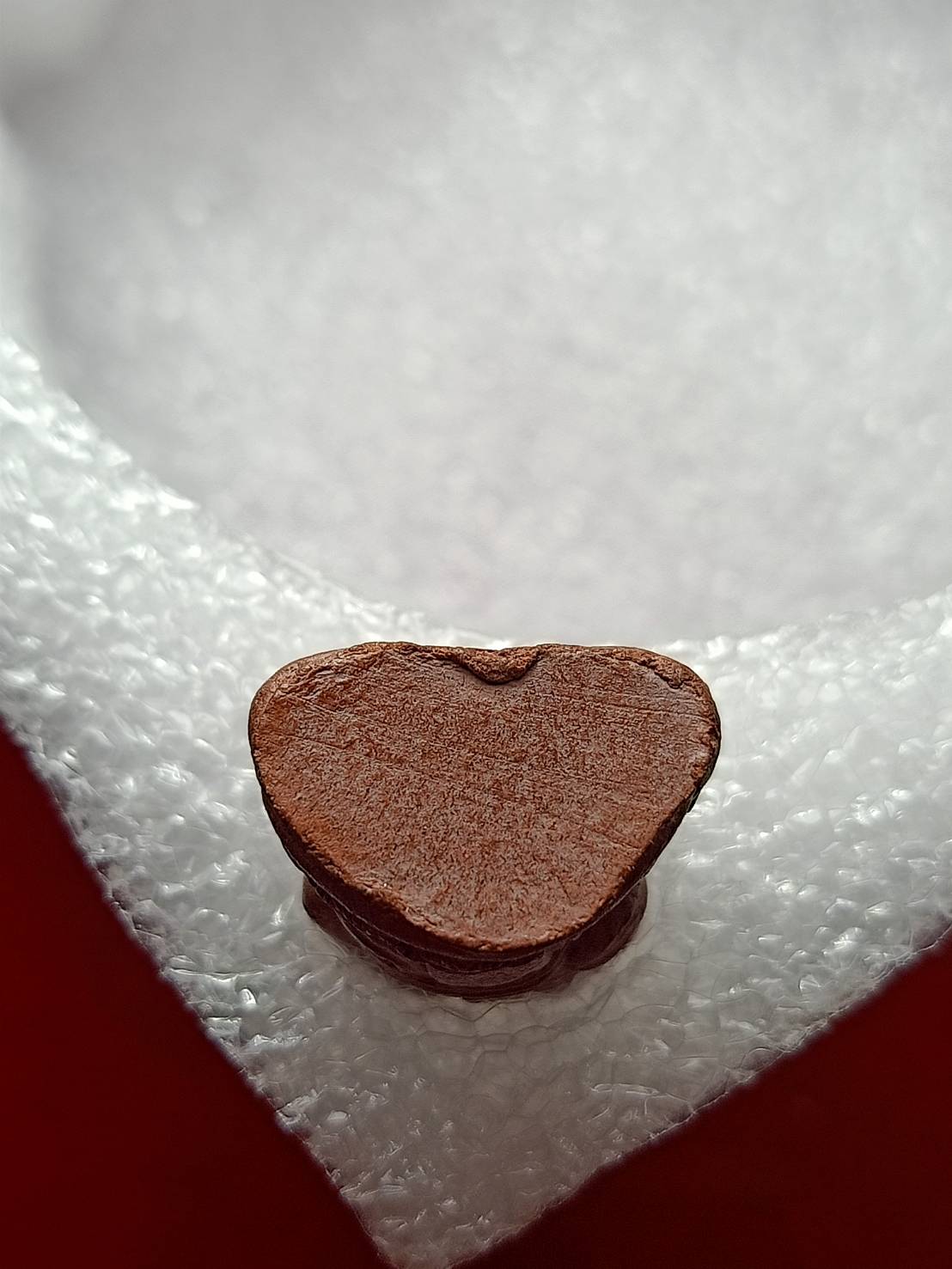 รูปหล่อลอยองค์ หลวงปู่ทวด เนื้อว่านสบู่เลือด วัดสะบ้าย้อย จ.สงขลา (SKU-09155)