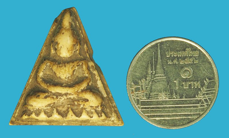 ขายแล้ว*38016 พระนางพญาหลังยันต์หลวงปู่นาค พ.ศ. 2466 เนื้อผงน้ำมัน วัดมฤคทายวัน จ.ประจวบครีรีขันธ์ 47