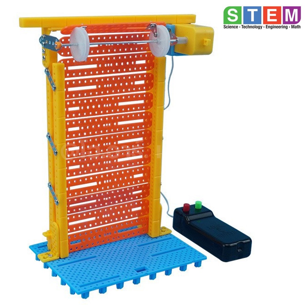 T-S62 ชุดประกอบไม้ ประตูเลื่อน รีโมท Electric Rolling Shutter Door Wooden Kit STEM Education ของเล่นเสริมทักษะ เสริมพัฒนาการ ชุดเรียนรู้ ชุดทดลอง ประตูม้วนไฟฟ้า