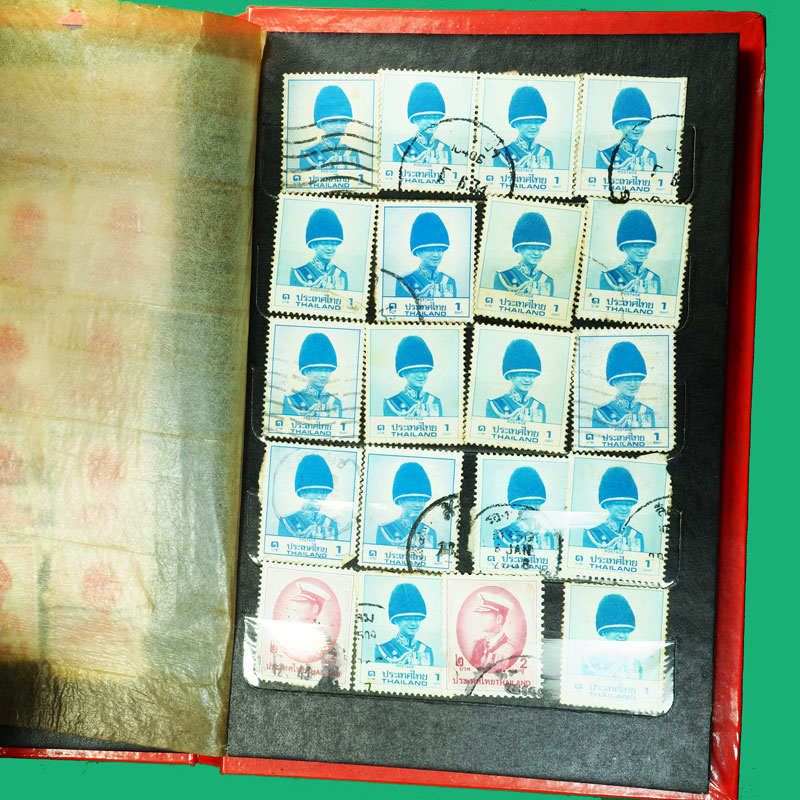 *36053 แผ่นเเสมป์เก่า ในหลวงรัชกาลที่ 9 จำนวน 6 แผ่นตามภาพ สินต้าหมวด A 16