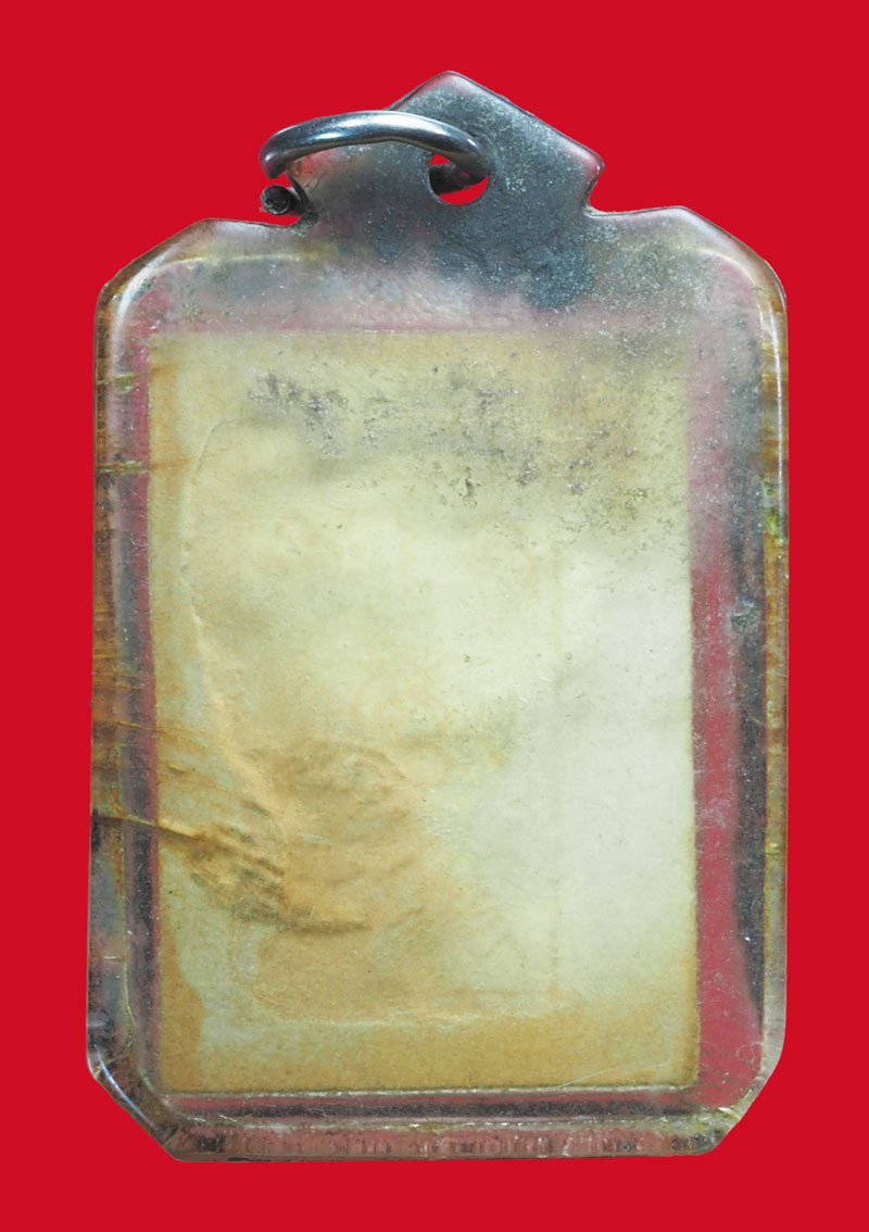 *33374 รูปถ่ายไม่ทราบอาจารย์ เลี่ยมพลาสติกเก่า 4