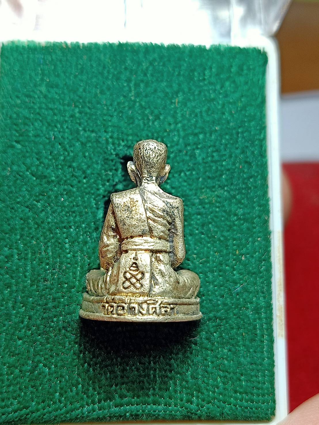 รูปหล่อหลวงพ่อพูลทรัพย์ วัดอ่างศิลา จ.ชลบุรี พร้อมกล่อง (SKU-11471)