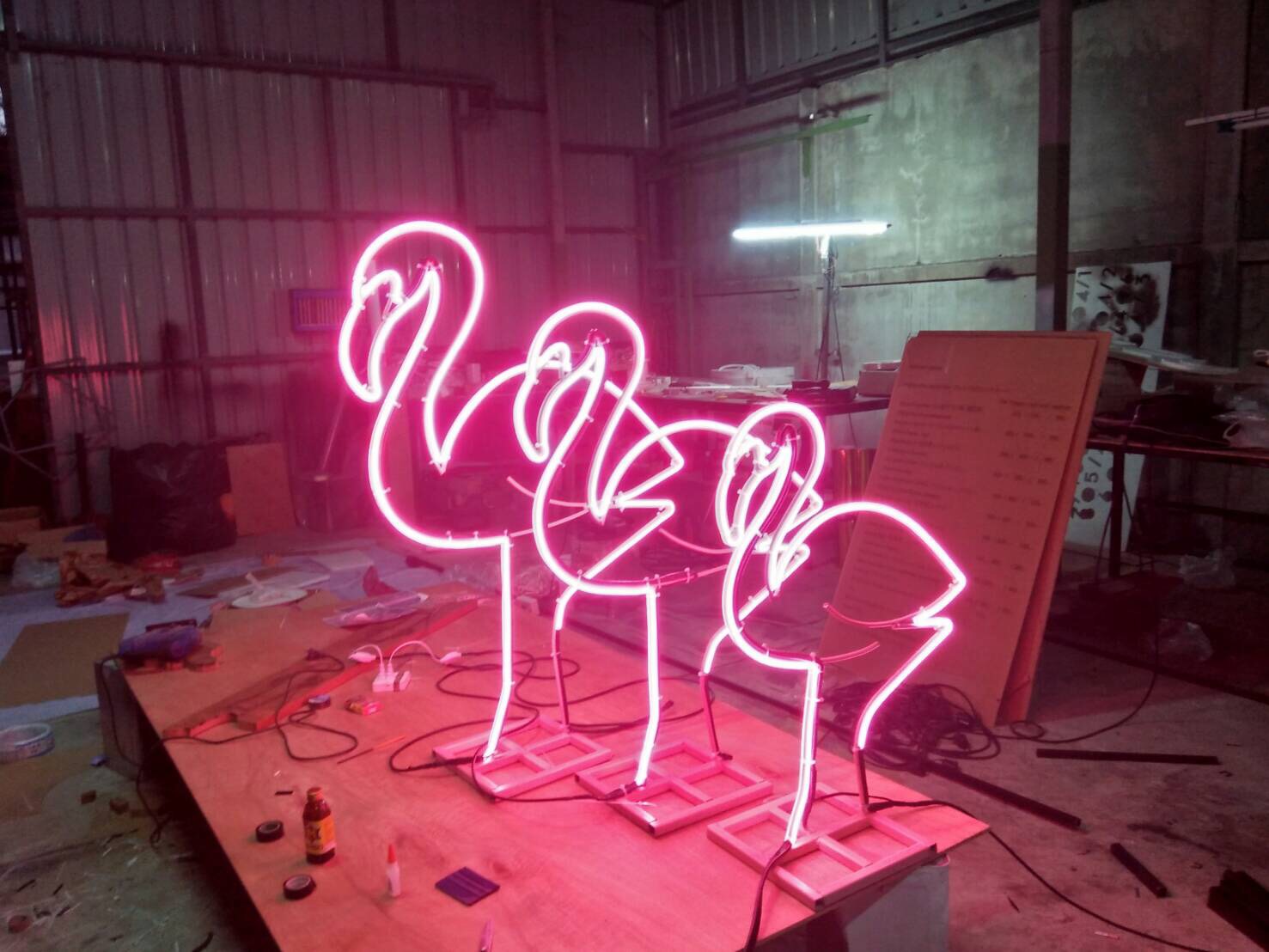 ป้ายไฟนีออนดัดหลอดแก้ววินเทจ