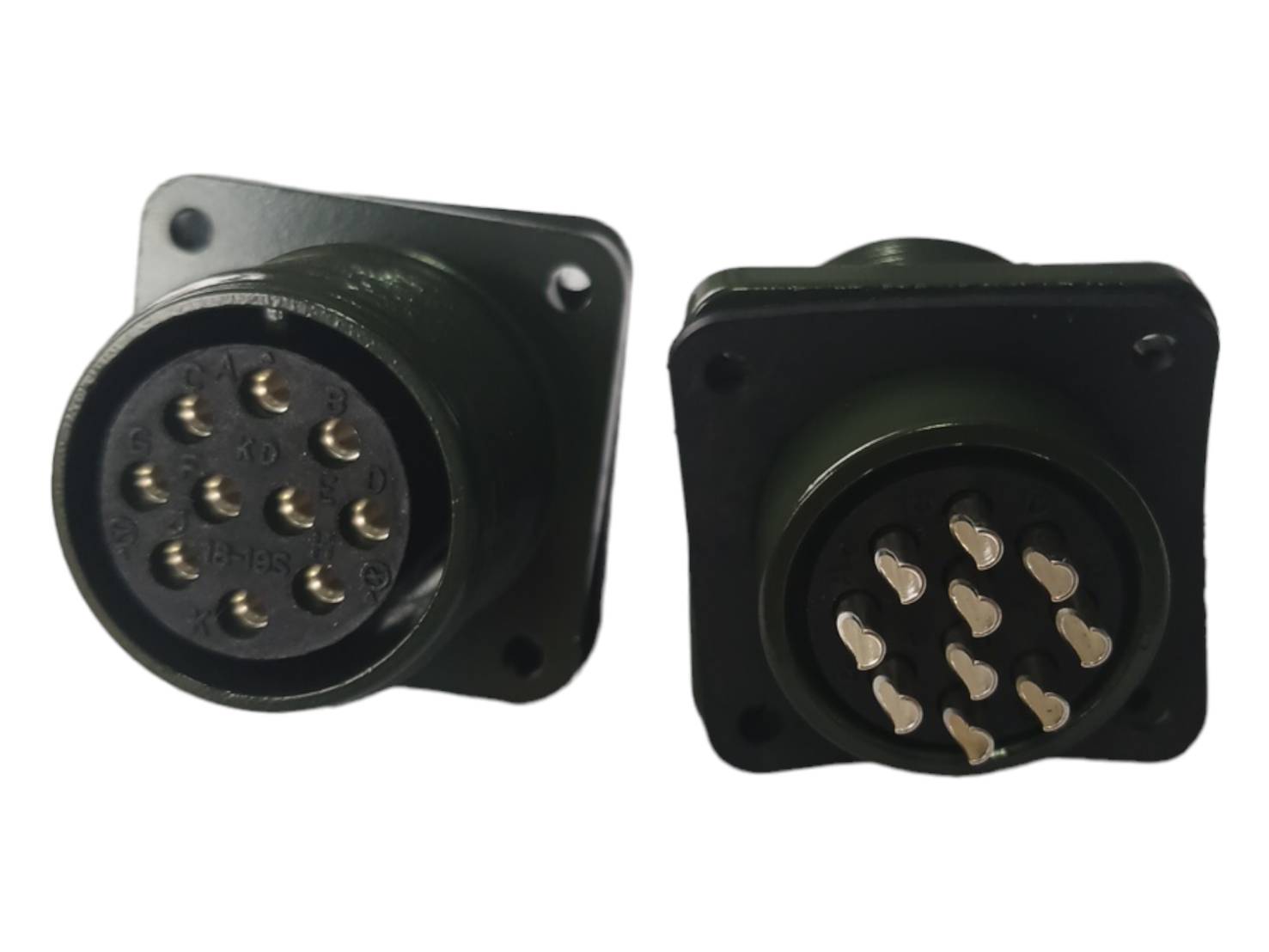 KD3102A16S‐1P,KD3102A16S‐1S เต้ารับติดพาเนล MS3102-Series 13A 500VDC