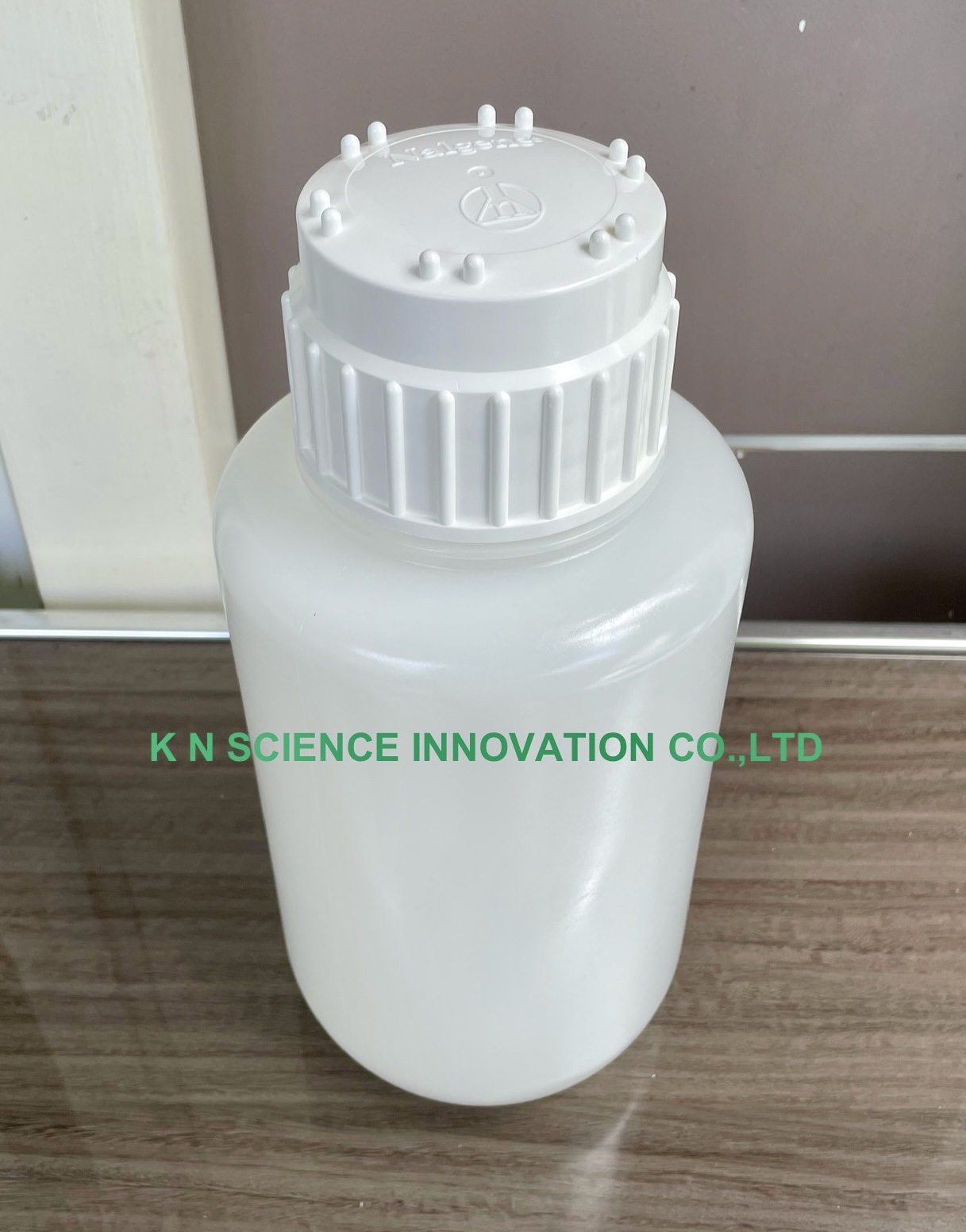 Heavy-Duty Bottle, HDPE ยี่ห้อ Nalgene™ 2125