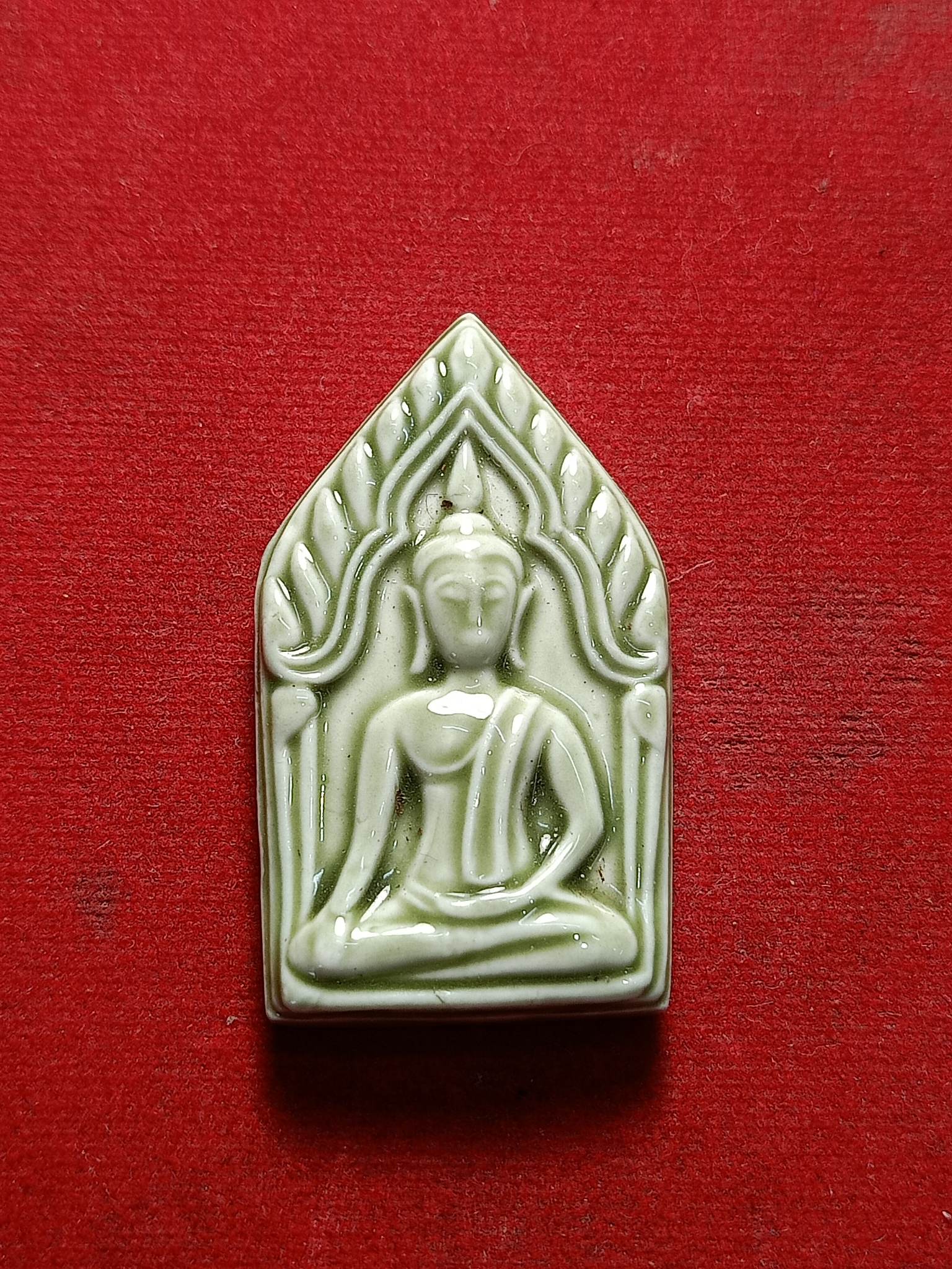 พระขุนแผนพิมพ์ ชนะศึก หลวงพ่อลำใย สัญญโม วัดสะแก จ.อยุธยา ปี 2544 (SKU-02052)
