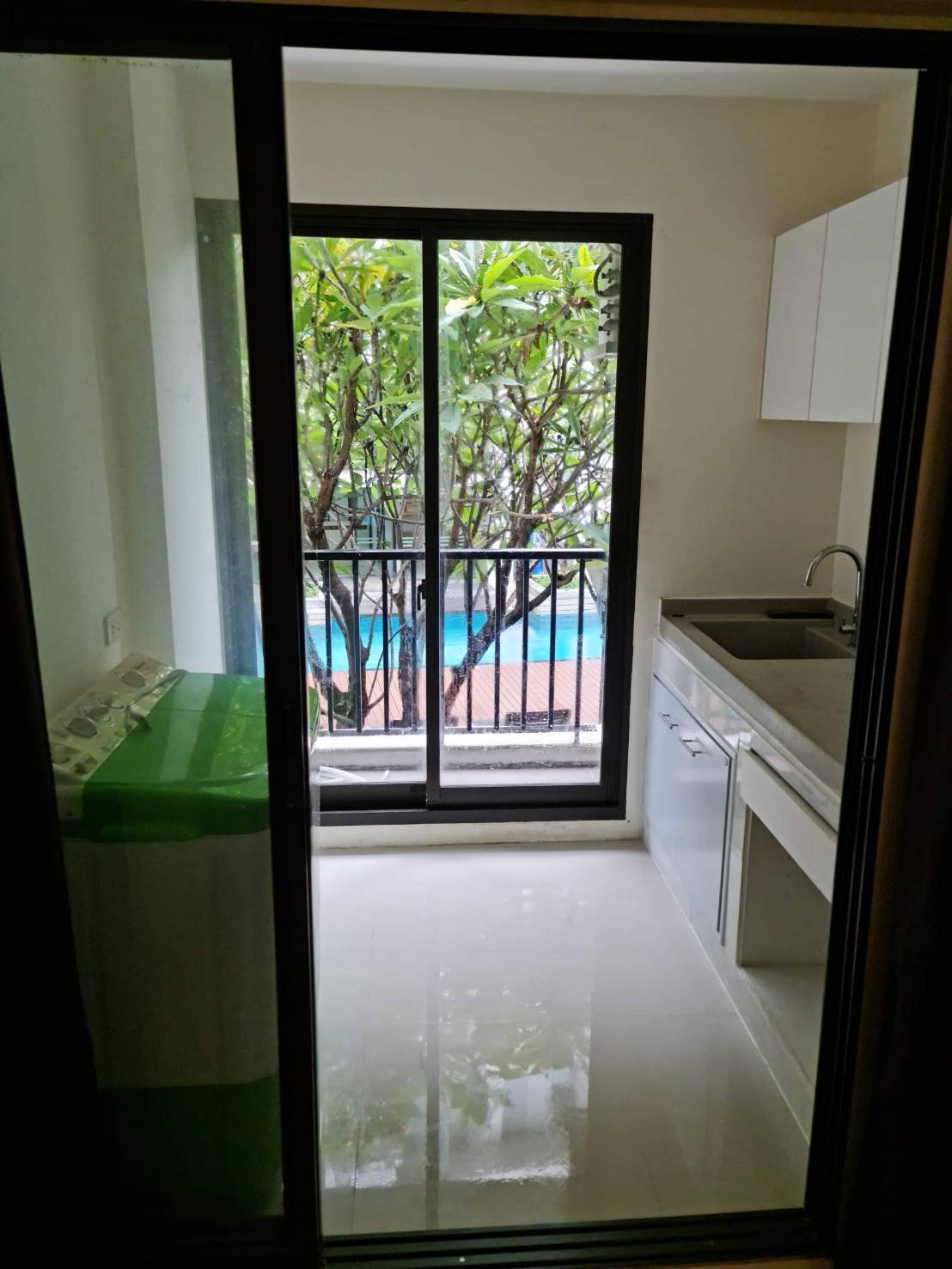 ขาย (For Sale) คอนโด : iCondo Sukhumvit 103 วิวสระว่ายน้ำ 1 ห้องนอน 1 ห้องน้ำ 31.92 ตรม.