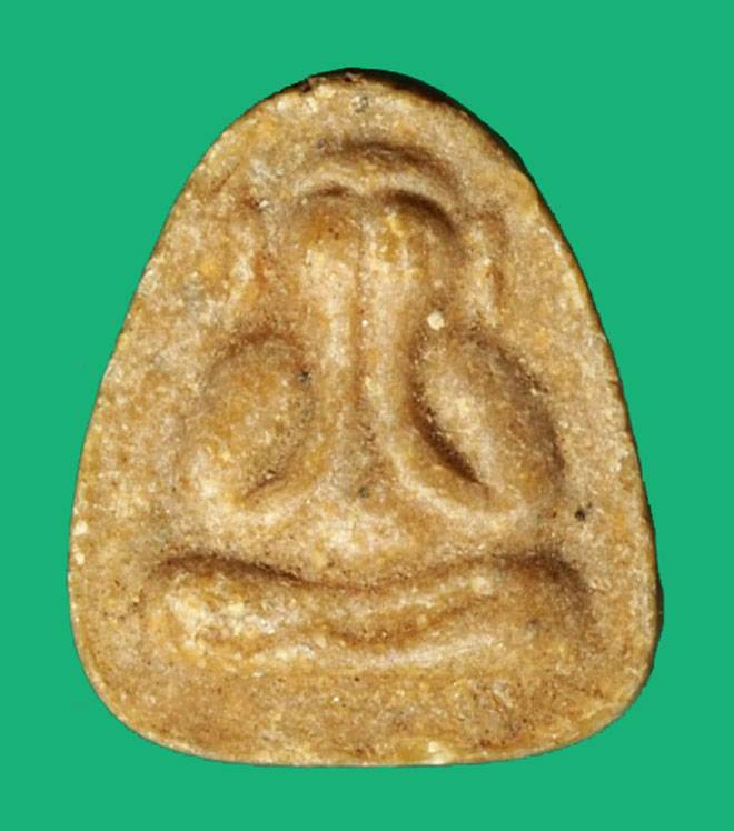 ขายแล้ว*36741 พระปิดตา หลัง ย หลวงยงยุทธ วัดเขาไม้เหลือง ชลบุรี เนื้อผงน้ำมน 26