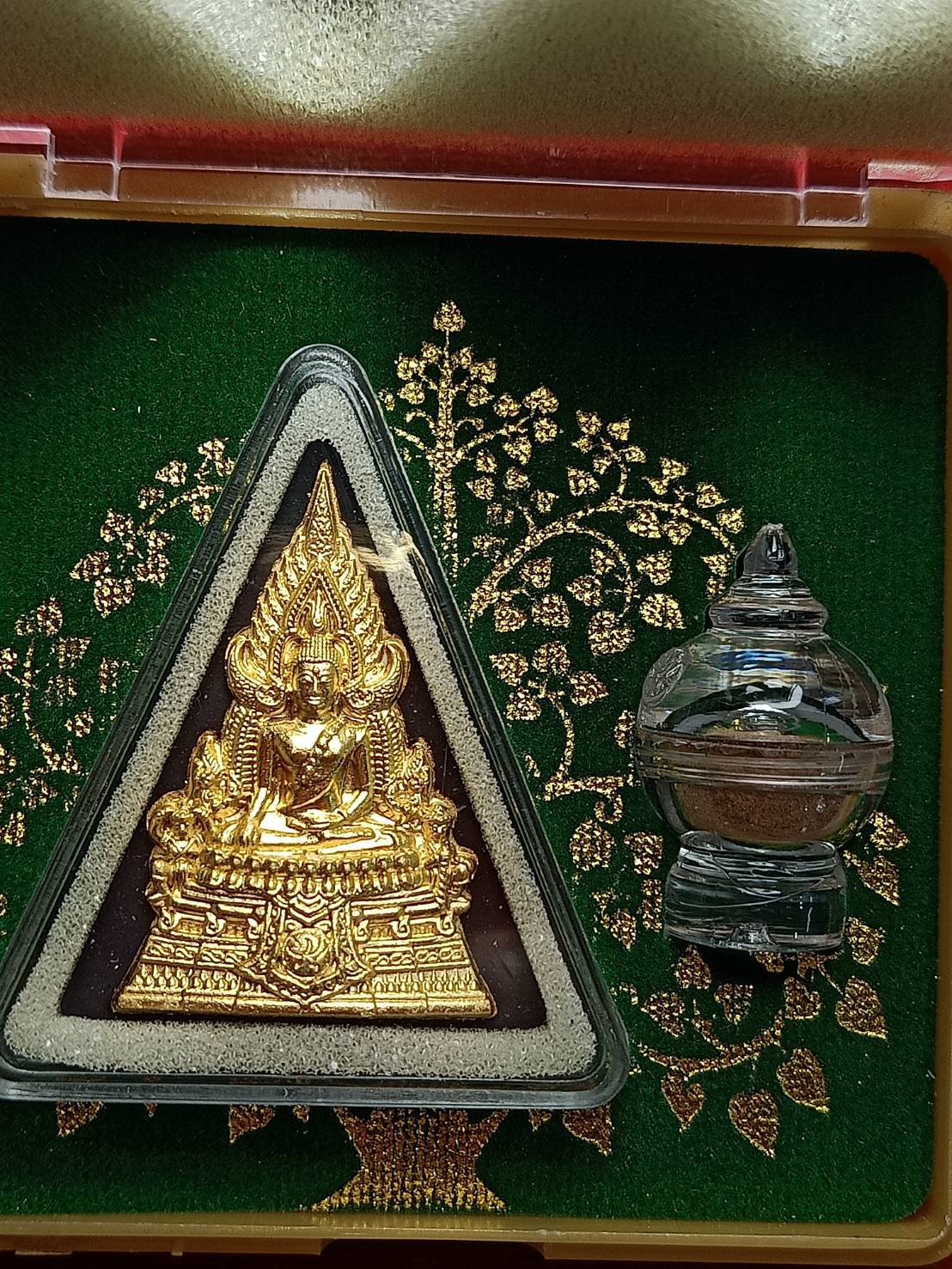 พุทธชยันตี 2600 ปี พระพุทธเจ้าตรัสรู้ 84 พรรษา พระบาทสมเด็จพระเจ้าอยู่หัว พร้อมกล่อง (SKU-10195)