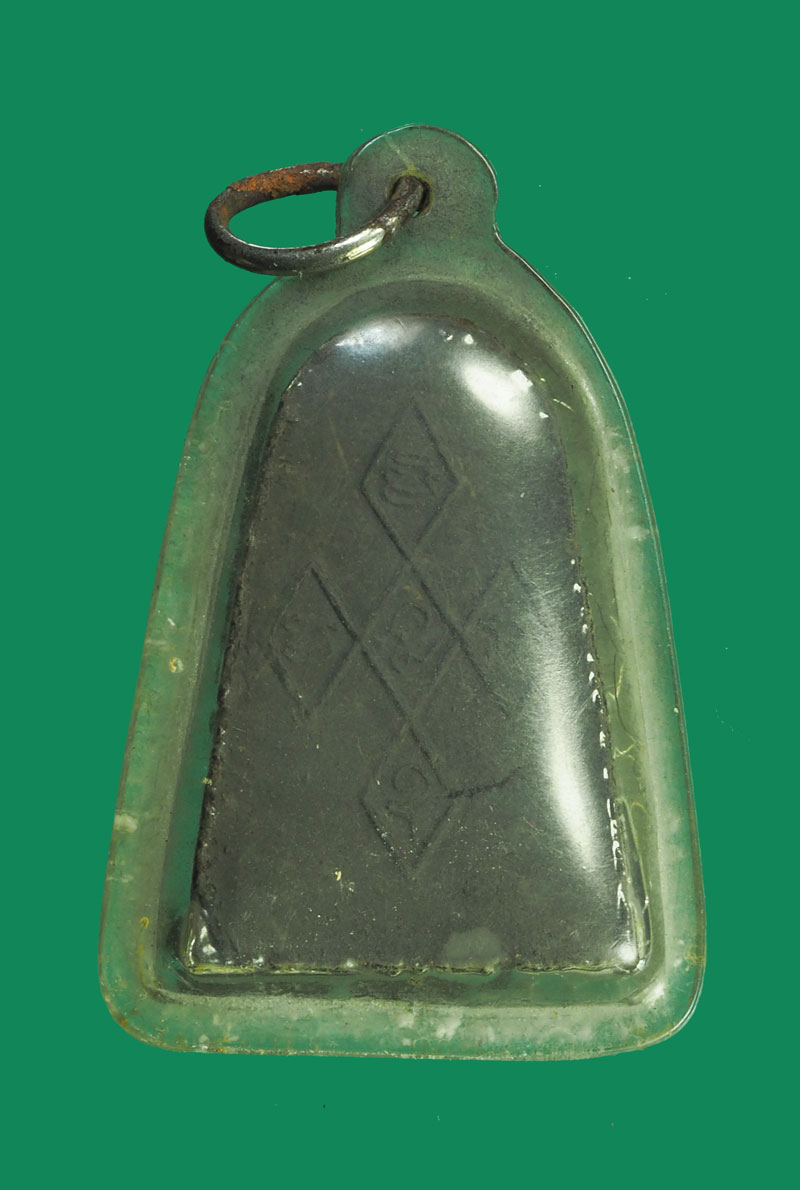 *32520 พระเล็บมือหลวงพ่อวัดเขาพระงาม ปี 2500 เนื้อดิน เลี่ยมพลาสติกเก่า (หลวงท่านพ่อลี วัดอโศกรามร่วมปลุกเสก) 9.1