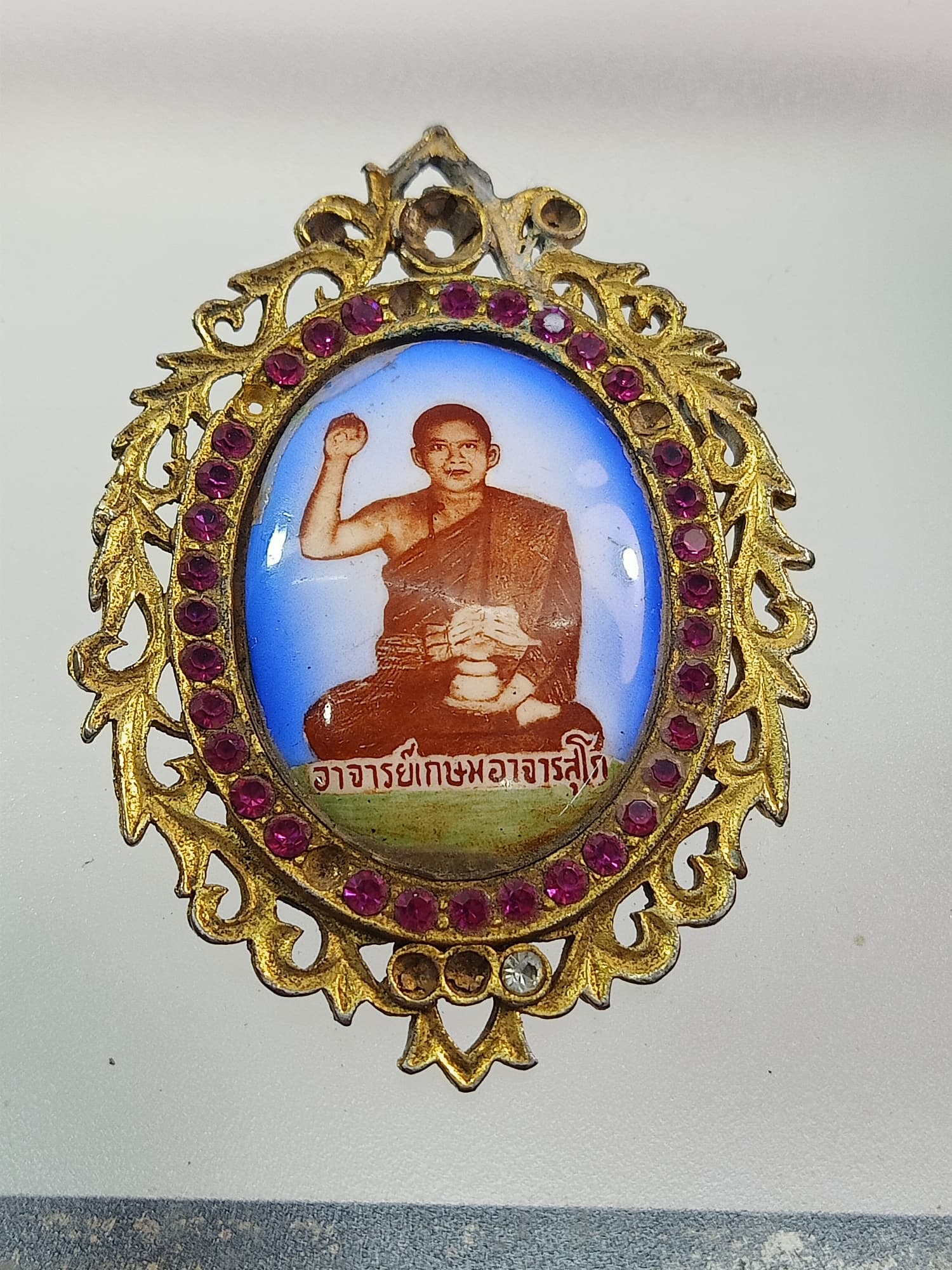 ล็อกเก็ตใหญ่ อาจารย์เกษม วัดม่วง อ่างทอง (SKU-00313)