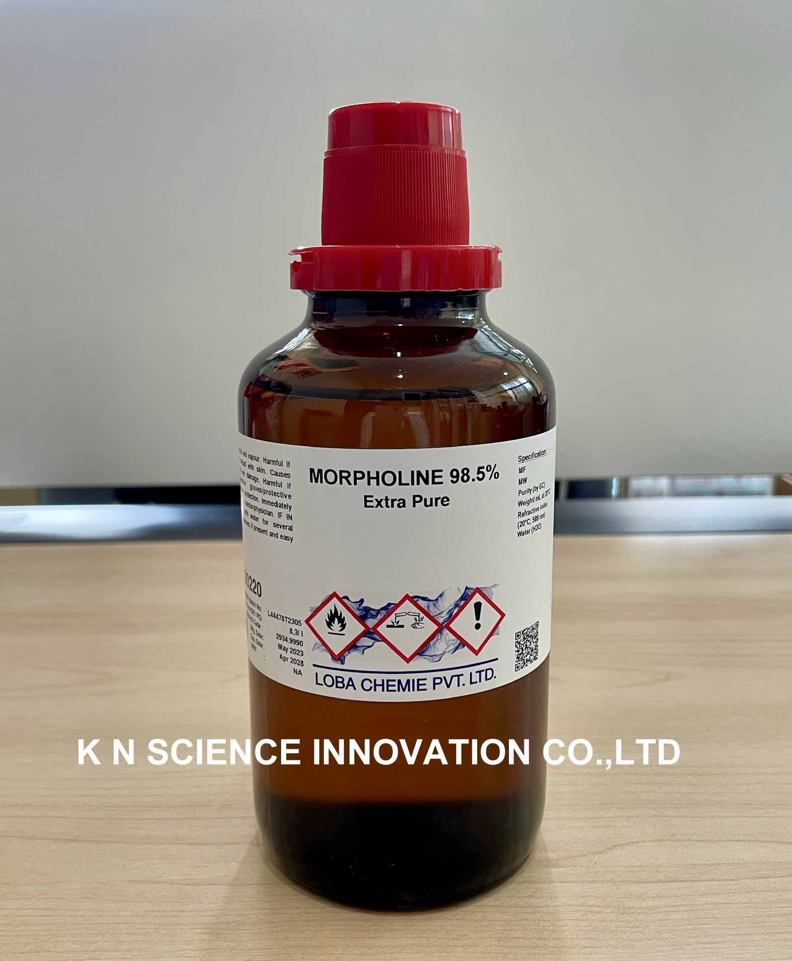 Morpholine, 98.5%, Extra Pure 110-91-8,500 ml ,Loba 0022000500