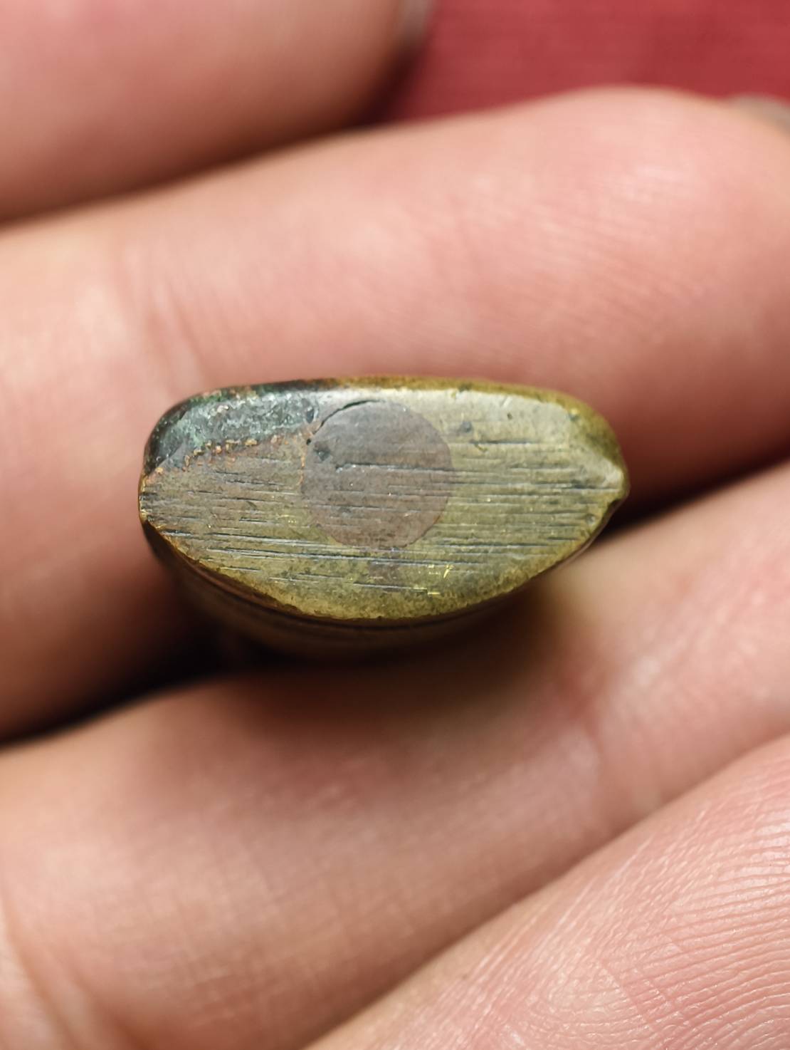 พระกริ่งหลังตรง รุ่นแรก หลวงพ่อวิริยังค์ วัดธรรมมงคล กทม. ปี 2510 (SKU-13584)