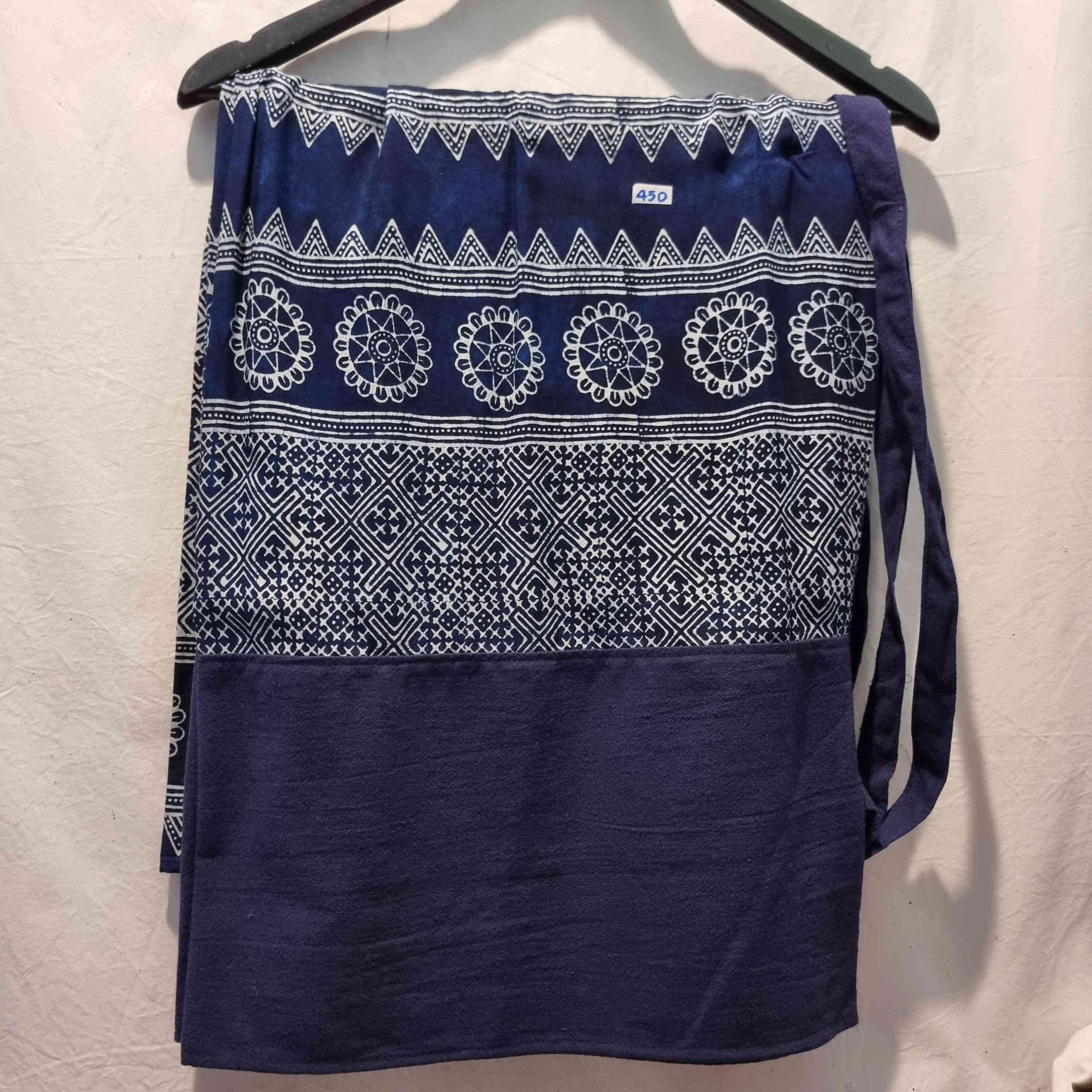 กางเกงลายเขียนเทียน